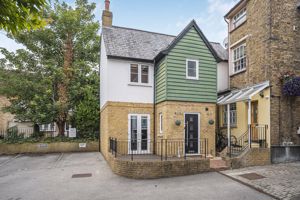 Photo 17- click for photo gallery